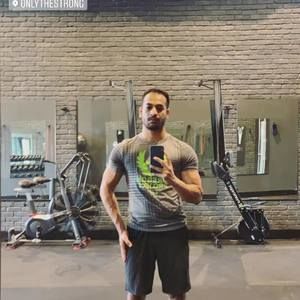 Meet your Posher, Ghassan